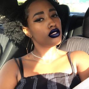 Meet your Posher, Ashanta